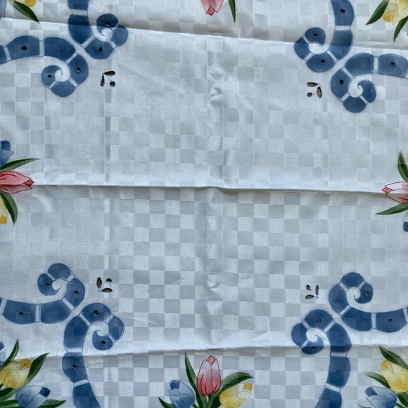 Vintage Table Furniture Cover Floral - Picture 5 of 9